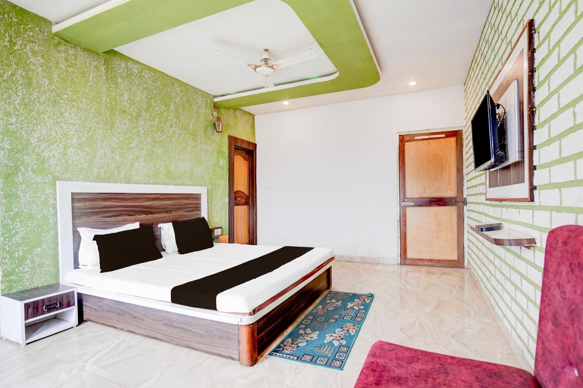 Spot On Pachmarhi Hills Hotel Buitenkant foto